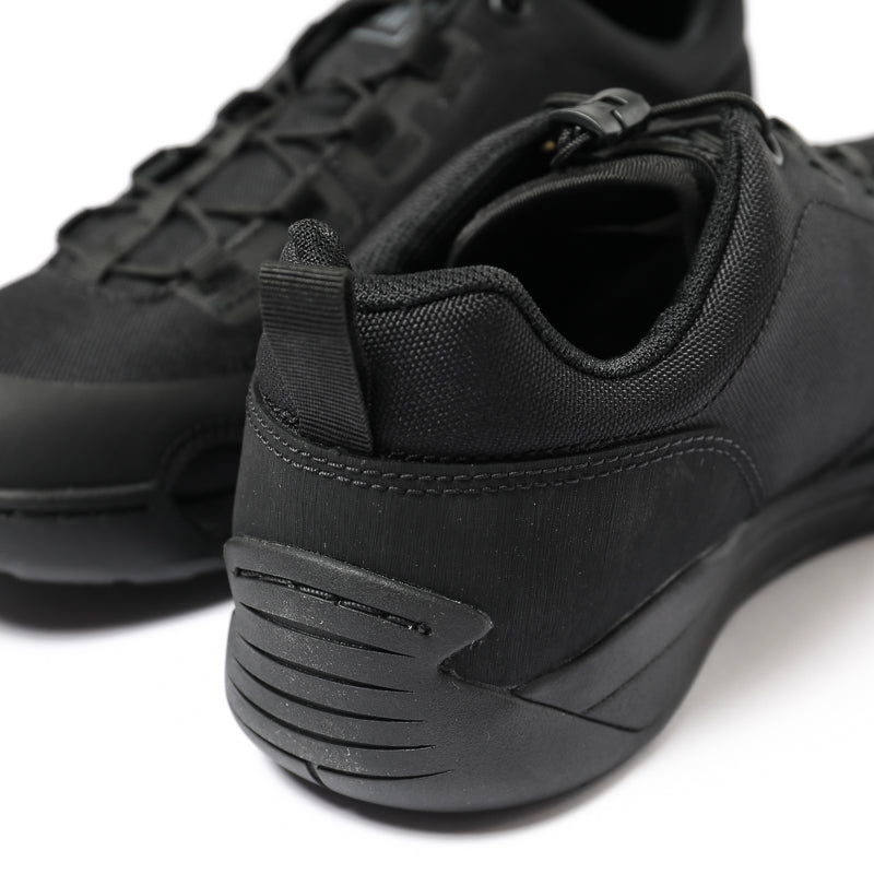 Magnum Mars Low-Cut Tactical Shoes