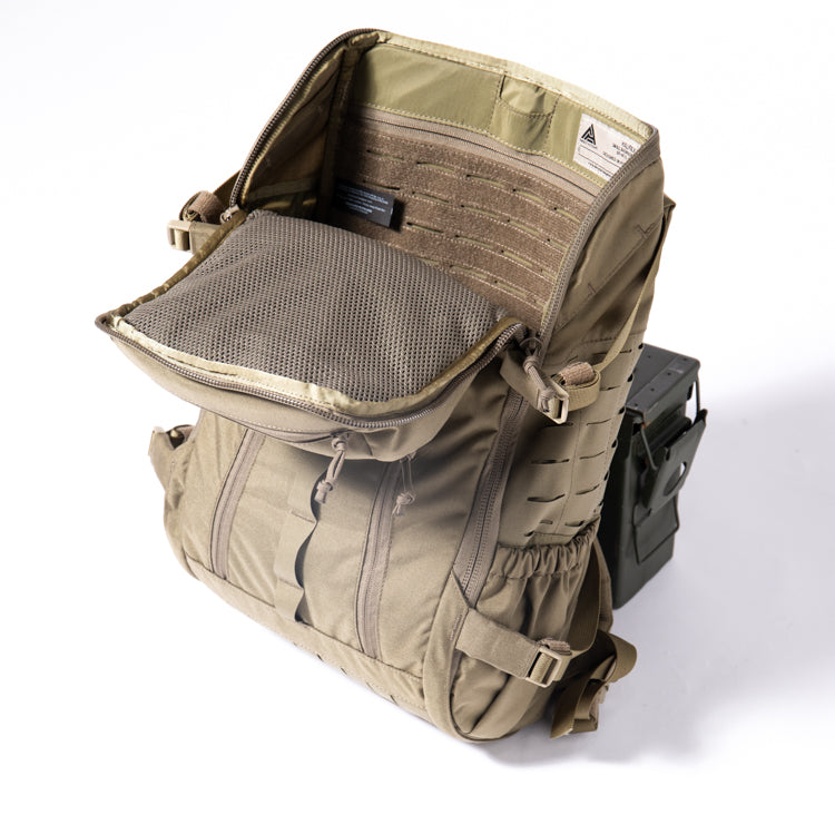Helikon Direct Action Halifax Cordura 18L Backpack
