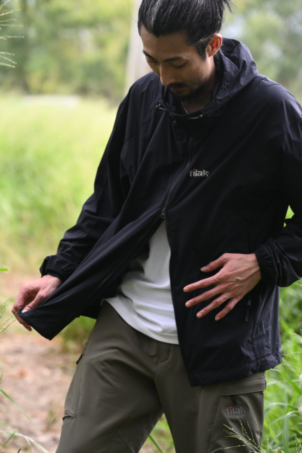 Tilak Tind Light Windproof Jacket